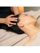 ブリリアント(Brilliant)/小顔矯正ヘッドスパ