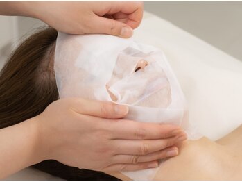 アリュメント(Allument)/【ハーブピーリング施術工程】