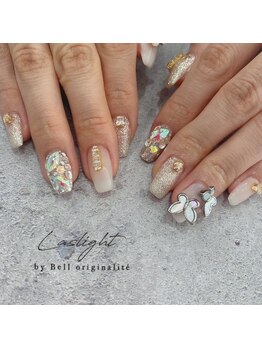 ラズライト(Laslight)/蝶々キラキラ