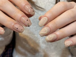 シンプルベージュハートぷっくり