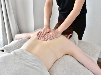 サメイ(samayh)/全身の重さをゆるめるリンパ