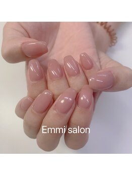 エミー(emmi)/