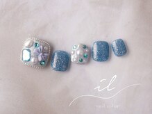 イル 神戸店/青×ストーン埋め尽くしネイル