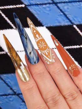 カラーズ 浜松店(colors)/エスニックネイル(*^-^*)