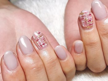 ビューティトリップ(Beauty TRIP)/温かみがお洒落なツィードネイル