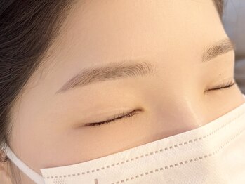 サロンドボーテ ジョワ(salon de beaute Joie)/【アイブロウwax】烏丸/四条