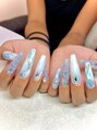 ピーボックス(P BOX)&nbsp;ロングネイル☆長さがあるとより目立ってキレイ♪