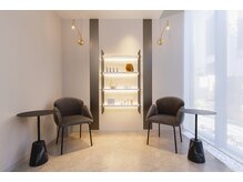 スキンケアアンドリラクゼーション アンジェラックス 表参道店/ホテルのような高級感