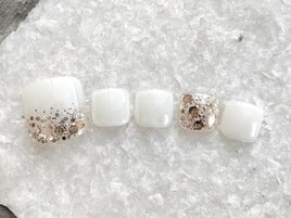 夏のホワイトフットネイル☆