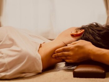 あお/【ヘッドマッサージ】首コリに