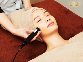 ヴィサージュ 下通店の写真/【結果重視◎】小顔・たるみが気になる方♪インディバ＆エンビロンで集中ケア★6600円《都度払いOK》