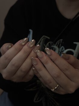 アムナネイルズ(amuna nails)/ミラーフレンチ