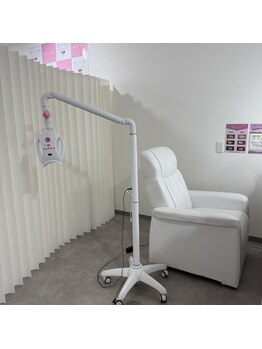 エクシアホワイトニング 津駅前店/津市/セルフホワイトニング