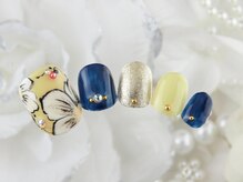 アイラッシュアンドネイル クリスティア(Christia)/