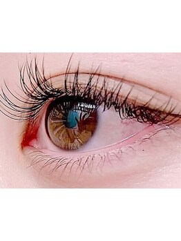 目の形にあったエクステ提案が得意