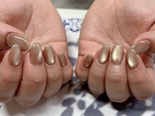 ミガクネイル(Migaku nail)/透明感マグネットネイル