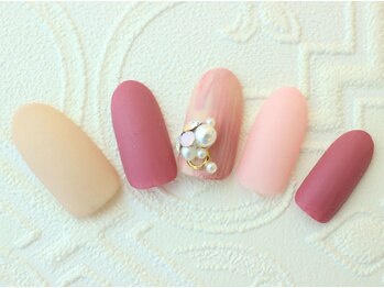 マットビジューネイル