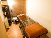 タカサキ リラクゼーション カシス/バリニーズアロマ、痩身のお部屋