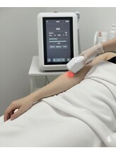 ケーエピ 長居(K-epi)/施術シーン（腕）