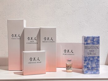 シュリー(Sriii)/雪美人ピュアエッセンス、他