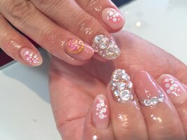 キラキラ埋め尽くしネイル☆
