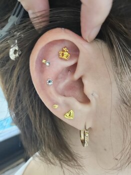 ファミリータイズカンパニーガデス(Family Ties Co. Goddess)/耳つぼジュエリー