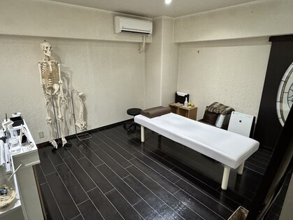 名古屋栄 肩こり腰痛専門整体 らーくの写真