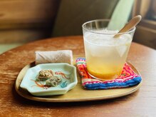 ホアイロナ(Hoailona)の雰囲気（施術の余韻を味わいながら季節のドリンクとお茶請けでホッと一息）