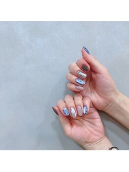 ハンドジェルマグ×ミラーネイル