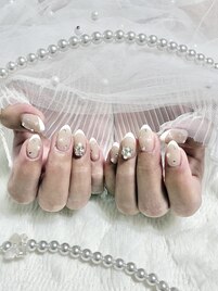 上品フレンチネイル♪