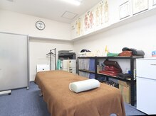 お客様のお身体の状態を見極めて施術します★六層連動操法