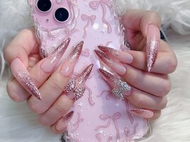 ピンクネイル　担当Azu