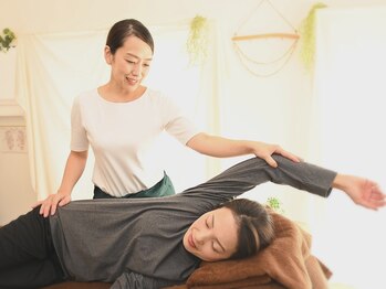 ぽの 富岡/グーンと伸びる深層筋ストレッチ