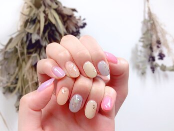 フォンテーヌブロー 野々市店(Fontaine Brow)/付け放題フリーデザインネイル