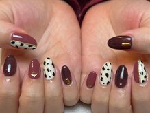 メイヴン(Maven)/ダルメシアンネイル