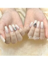 ラフィーネ(RAFFINE)/シンプルネイル