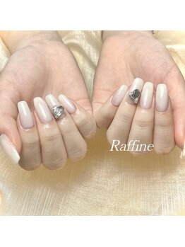 ラフィーネ(RAFFINE)/シンプルネイル