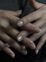 シン(XIINH)/上品ミラーネイル