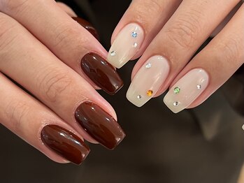 クルネ(QULNE)/ボルドーネイル ストーンネイル