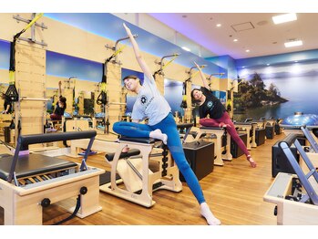 クラブピラティス 大阪城公園(CLUB PILATES)/姿勢改善に効果的
