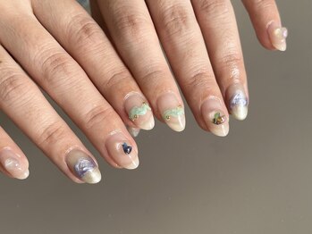 Design / ニュアンスネイル