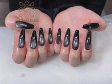 ウメネイルスタジオ(UME NAIL STUDIO)/長さだしやり放題×つけ放題