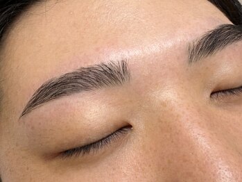 アールプラス 新宿(ar+)/眉毛ワックス　担当:miki