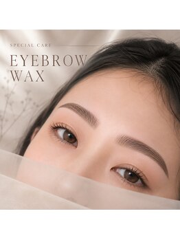 ブルーミー バイ ソレスフィー(bloomy by Soresfy)の写真/【眉毛でお顔の印象8割決まる】メンズ大歓迎♪黄金比アイブロウスタイリングで一気に垢抜け♪