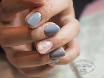 ジュジュ(Juju)/冬のグレーとラメグラデーション