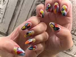 カラフルネイル