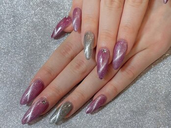 キャッツアイ東京 新宿店(Cat's eye TOKYO)/チップ長さ出し