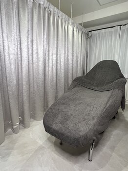 ミウム(mieum)/施術ベッド