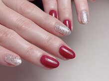 大人上品☆　赤ネイル