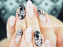 ネイルサロン ブランシュール(Nail Salon Blancheur)/【フレンチに手描き花サラサ】
